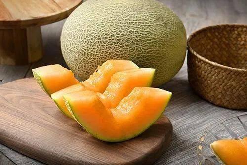 吃哈密瓜蛋糕文案