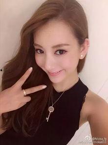 网红王若晨照片,镜头下的时尚魅力与生活态度