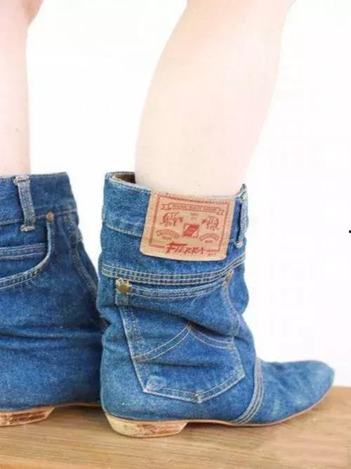 牛仔裤女吃瓜,揭秘时尚圈幕后趣事