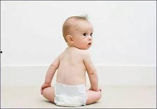 婴儿尿明星身上,明星宝宝们的时尚选择与育儿心得