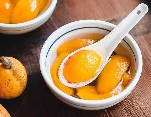 网红水果枇杷糖怎么做,甜蜜枇杷，健康美味两不误