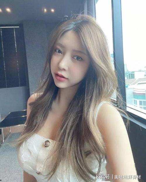 素网红,揭秘网络新势力背后的生活与影响力